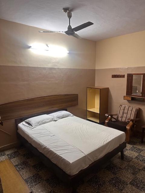 韦洛尔 Sri Krishna Residency酒店 外观 照片